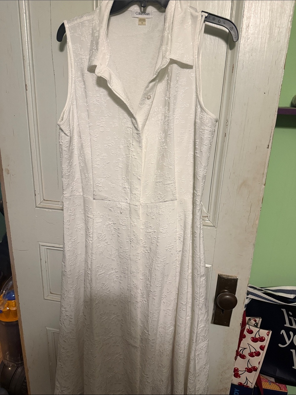 Calvin Klein White Sleeveless Collared Textured Dress